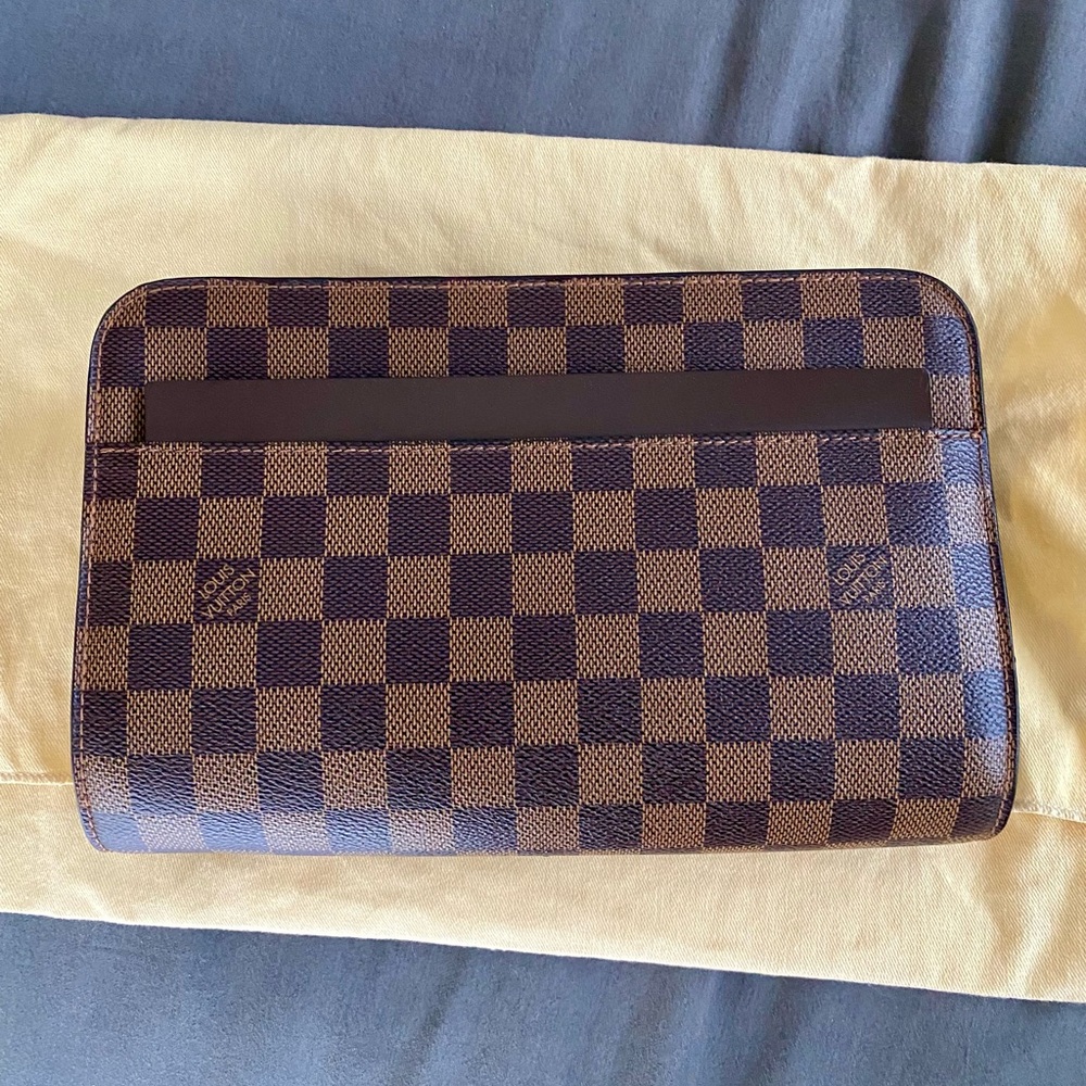 Louis Vuitton St. Louis Clutch in Damier Ebene